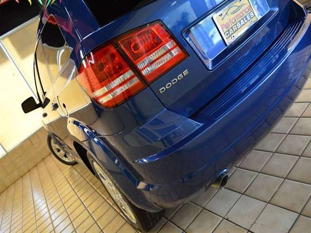 Dodge Journey 2010 photo 17